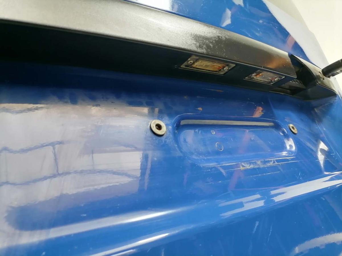 VW Caddy 2K original Flügeltür links LL5M Indienblau Bj.2006 VW Caddy 2K original Flügeltür links LL5M Indienblau Bj.2006